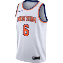 Load image into Gallery viewer, Kristaps Porzingis New York Knicks White Swingman Jersey 2018 - 2019
