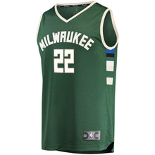Load image into Gallery viewer, Khris Middleton Milwaukee Bucks Green Swingman Jersey 2018 - 2019